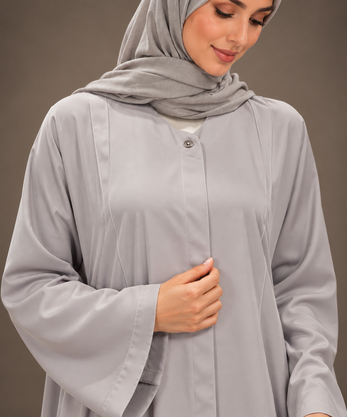 AshIvory White Abaya