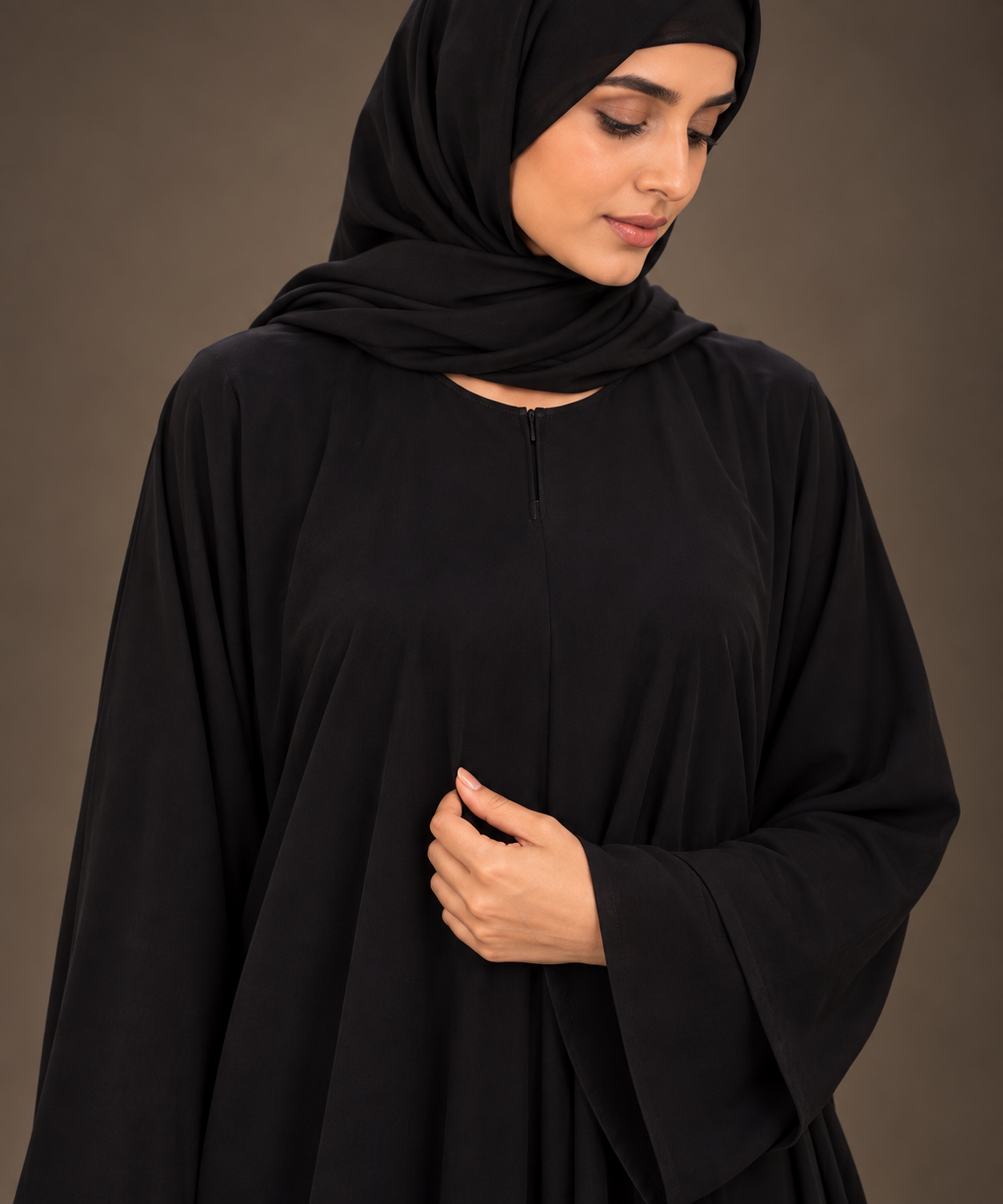Front Closed Abaya